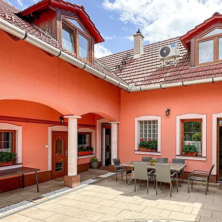 Honfoglalas Vendeghaz דירה אגר