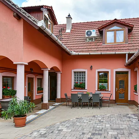 דירה Honfoglalas Vendeghaz