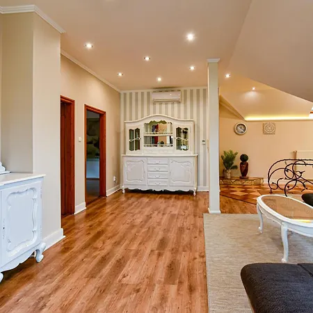 Apartament Honfoglalas Vendeghaz *