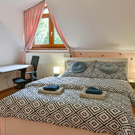 Honfoglalas Vendeghaz * Eger